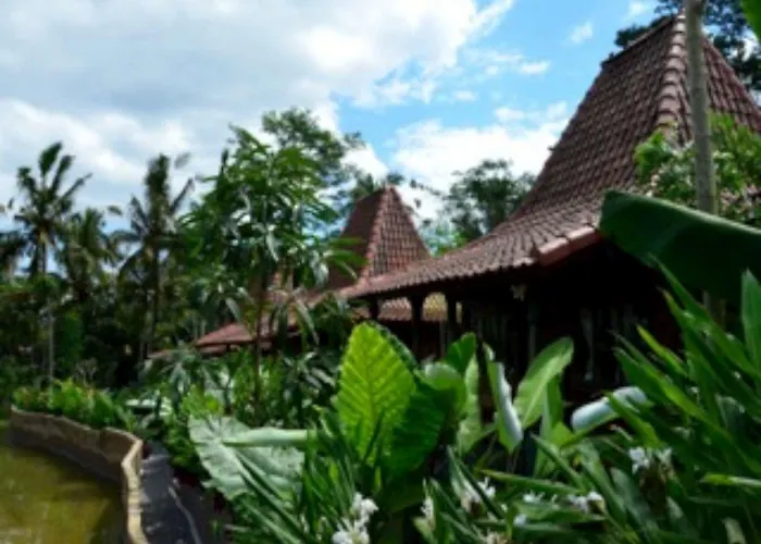 Puri Kayu Cottages Tatil parkı
