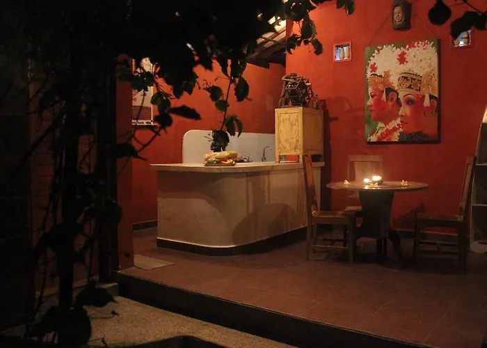 Puri Kayu Cottages ホリデーパーク ウブド