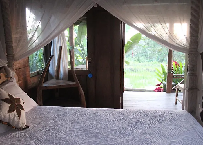 Puri Kayu Cottages ウブド