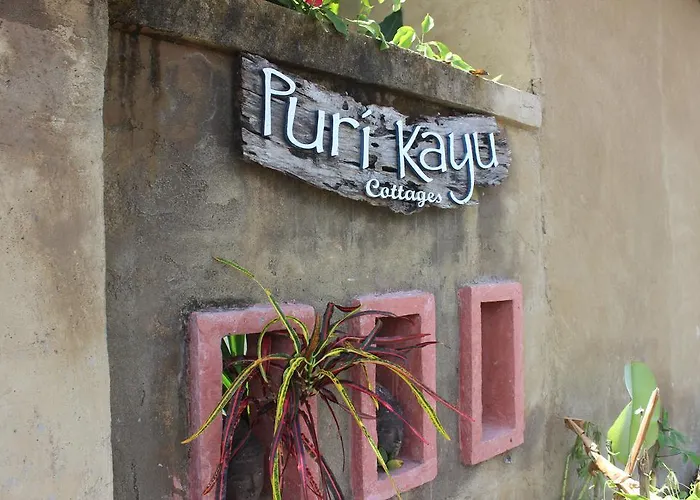 ホリデーパーク Puri Kayu Cottages 2*